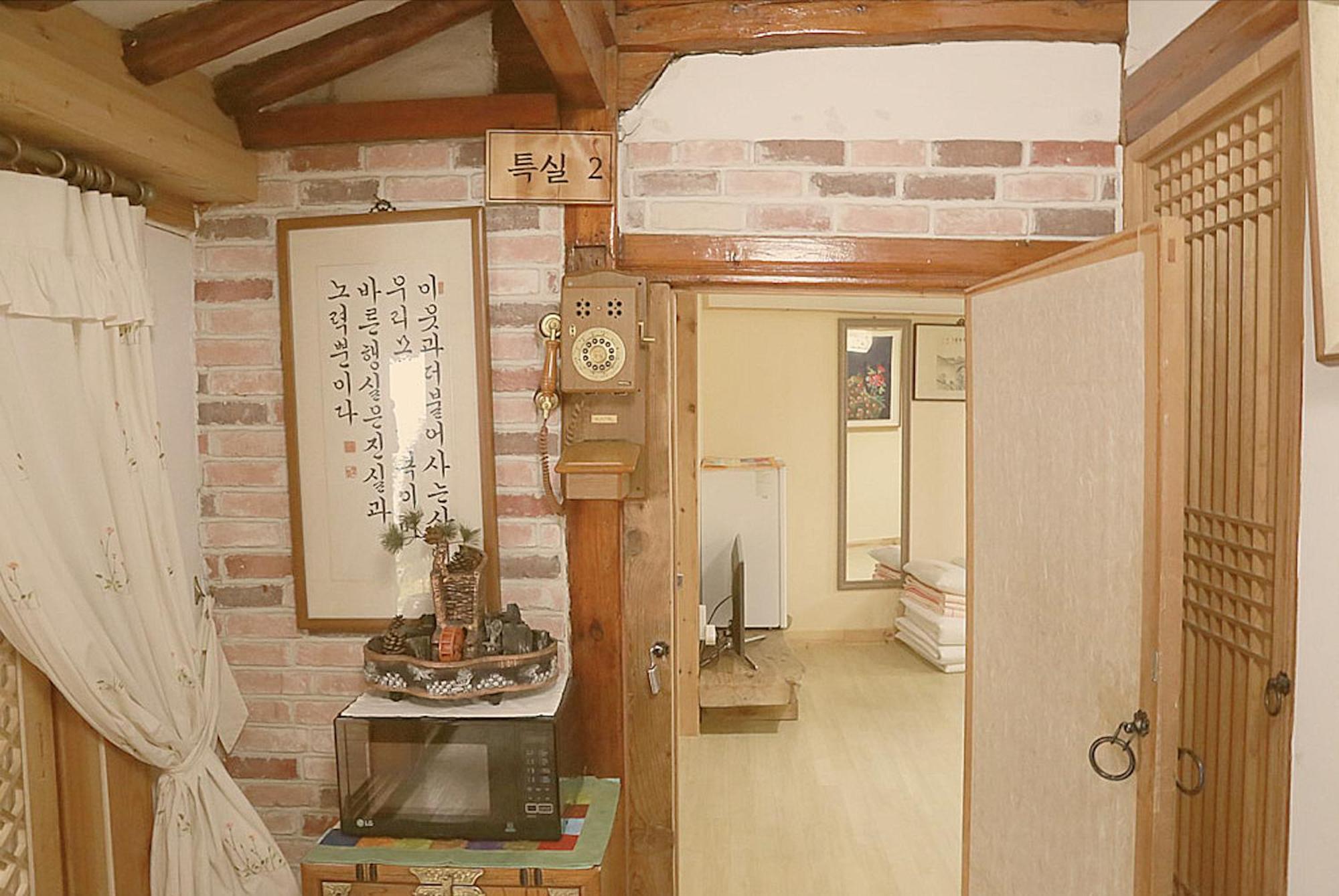 Hanok Story Guesthouse جيونجو المظهر الخارجي الصورة