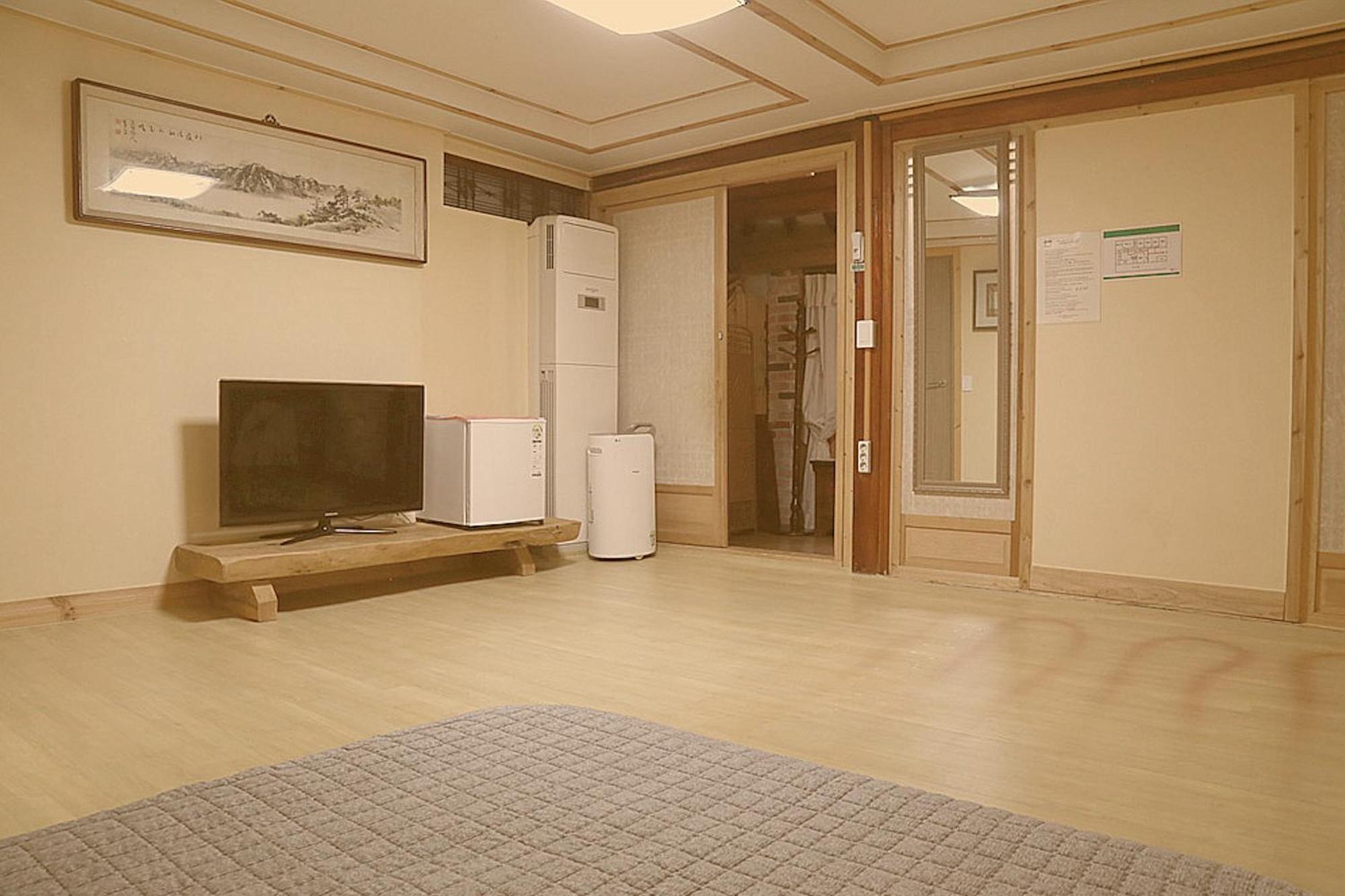 Hanok Story Guesthouse جيونجو المظهر الخارجي الصورة
