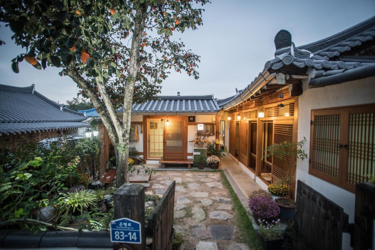 Hanok Story Guesthouse جيونجو المظهر الخارجي الصورة
