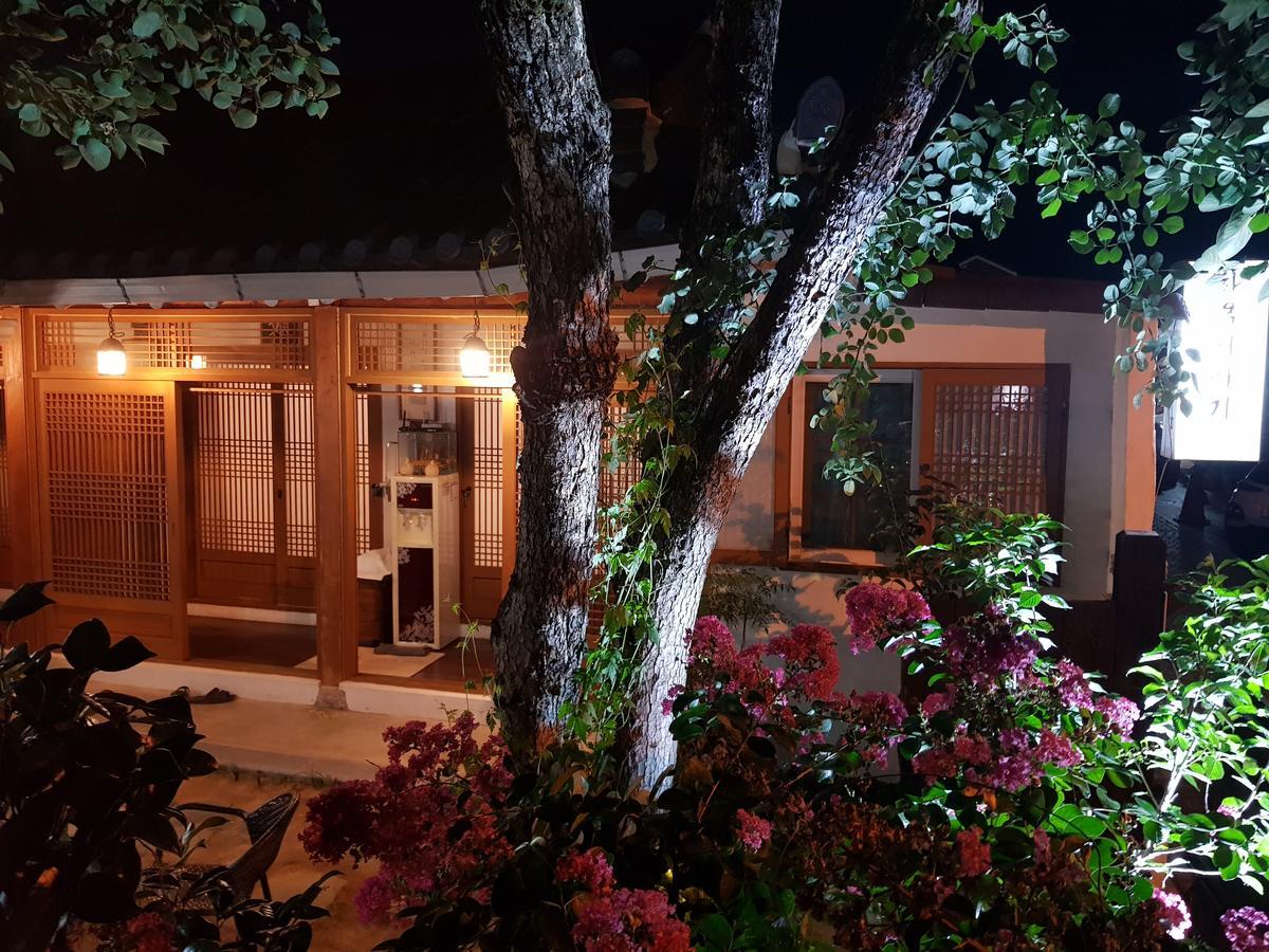 Hanok Story Guesthouse جيونجو المظهر الخارجي الصورة