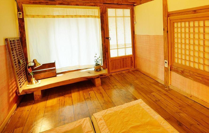 Hanok Story Guesthouse جيونجو المظهر الخارجي الصورة