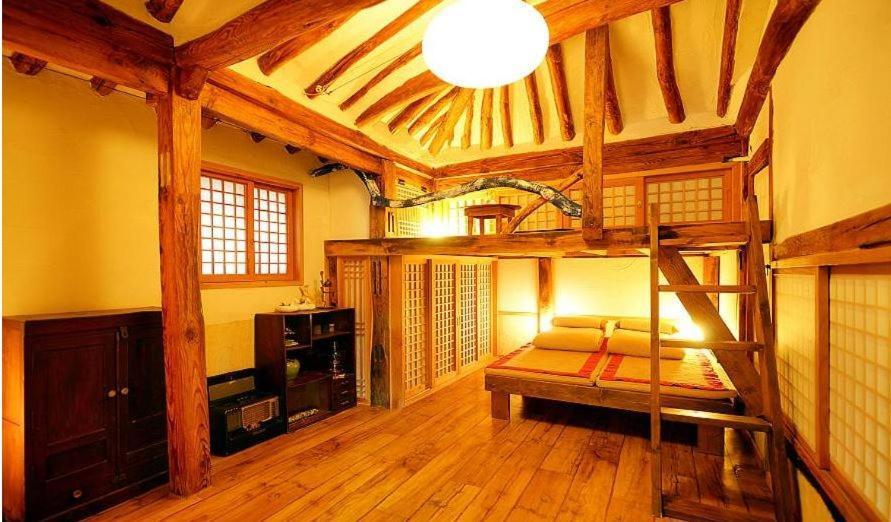 Hanok Story Guesthouse جيونجو المظهر الخارجي الصورة